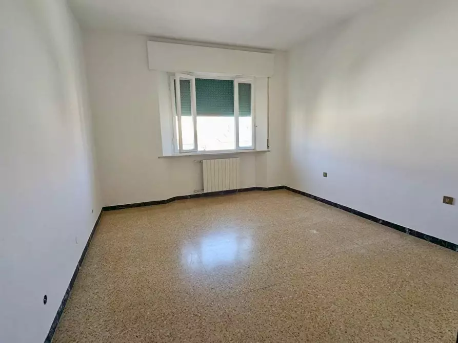 Immagine 13 di Appartamento in vendita  a Pisa