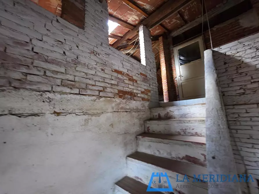 Immagine 32 di Casa indipendente in vendita  a Larciano