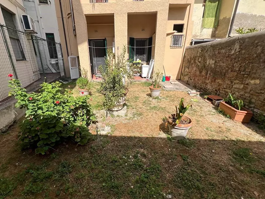 Immagine 14 di Appartamento in vendita  a Pisa