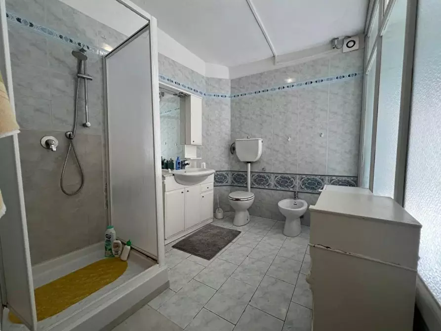 Immagine 14 di Appartamento in vendita  a Pisa