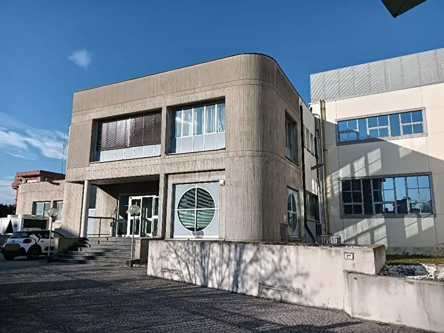 Immagine 1 di Capannone industriale in vendita  a Cinisello Balsamo