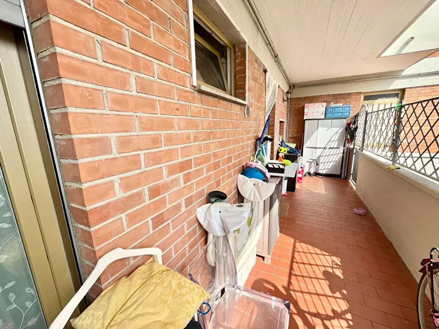 Immagine 14 di Appartamento in vendita  a Massa