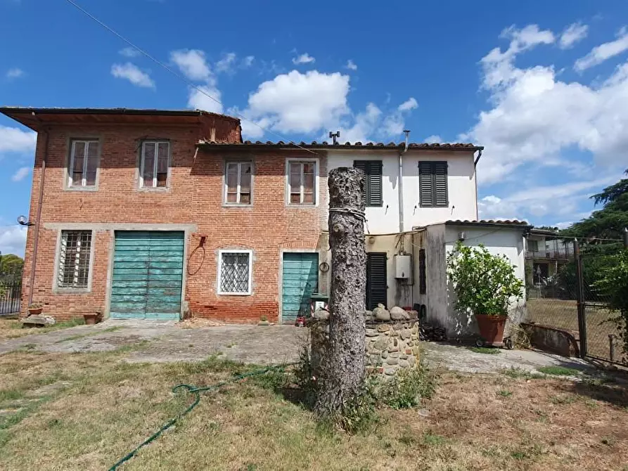 Immagine 9 di Casa indipendente in vendita  a Porcari