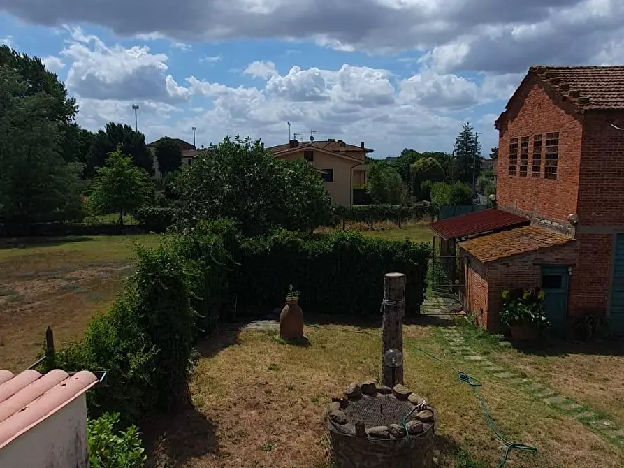 Immagine 11 di Casa indipendente in vendita  a Porcari