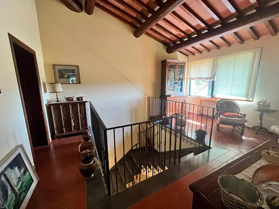 Immagine 45 di Villa in vendita  a Lastra A Signa