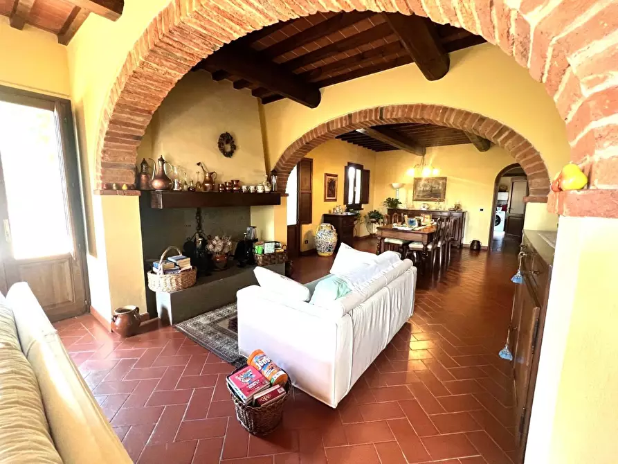 Immagine 31 di Villa in vendita  a Lastra A Signa