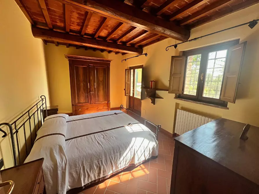 Immagine 14 di Villa in vendita  a Lastra A Signa