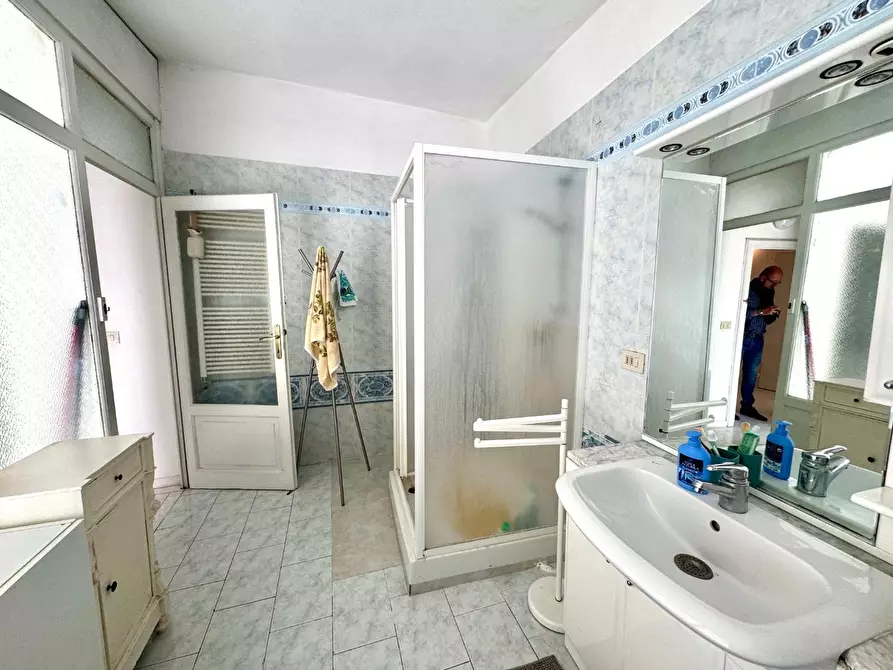 Immagine 6 di Appartamento in vendita  a Pisa