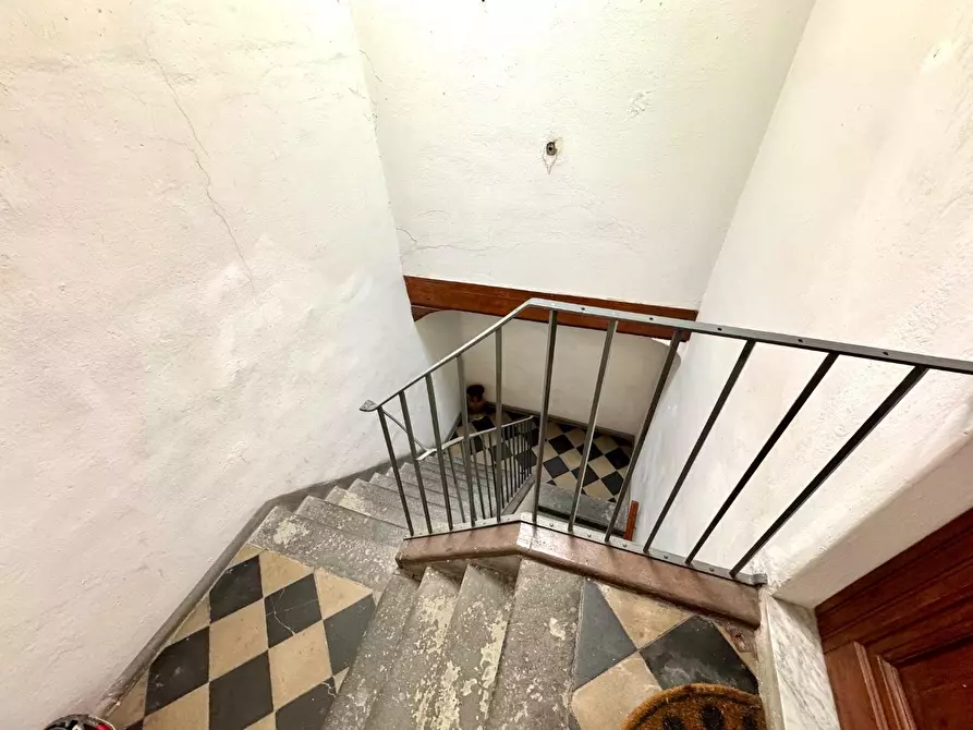 Immagine 11 di Appartamento in vendita  a Pisa