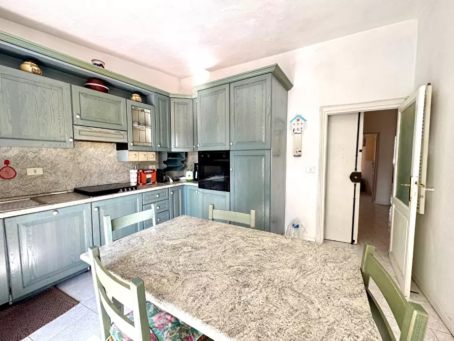 Immagine 9 di Appartamento in vendita  a Pisa