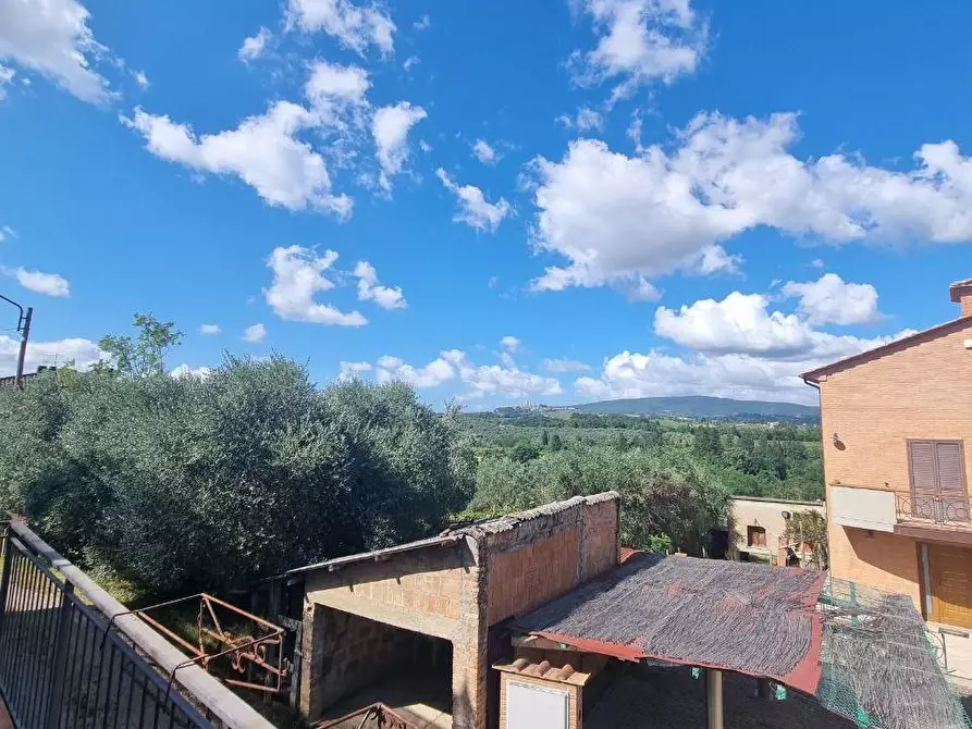 Immagine 17 di Terratetto in vendita  a San Gimignano