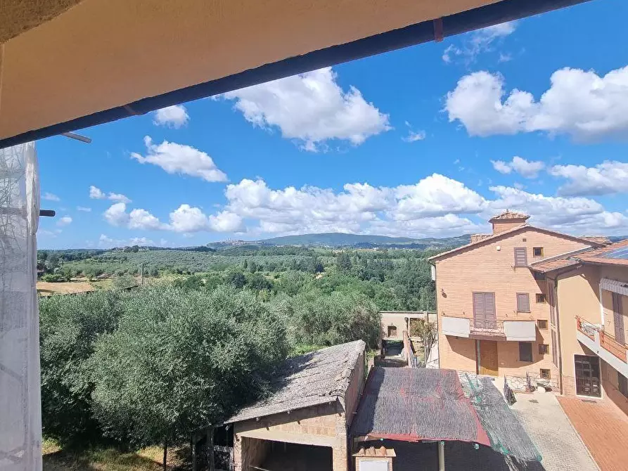 Immagine 4 di Terratetto in vendita  a San Gimignano
