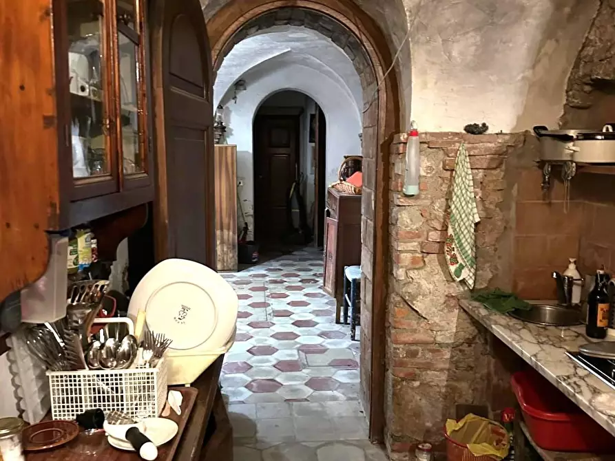 Immagine 32 di Appartamento in vendita  a Lucca