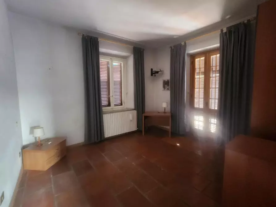 Immagine 3 di Villa in vendita  a Lucca