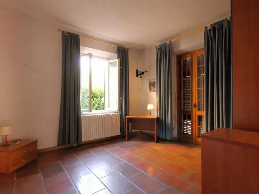 Immagine 13 di Villa in vendita  a Lucca