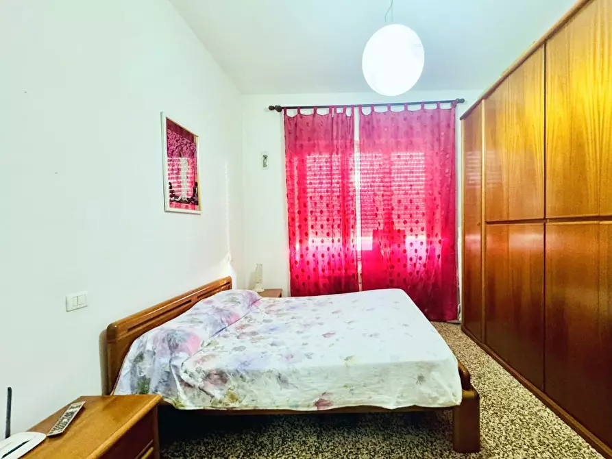 Immagine 17 di Appartamento in vendita  a Massa