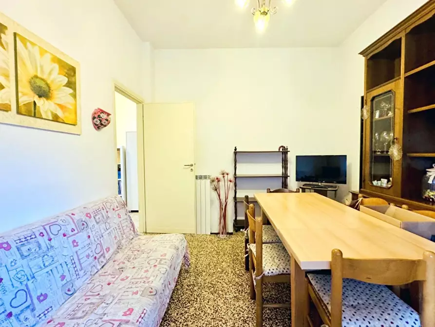 Immagine 9 di Appartamento in vendita  a Massa