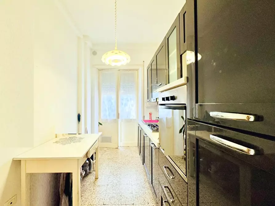 Immagine 12 di Appartamento in vendita  a Massa