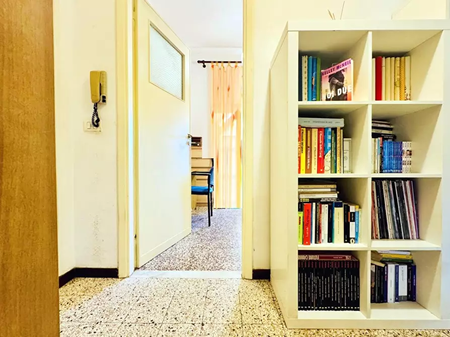 Immagine 25 di Appartamento in vendita  a Massa