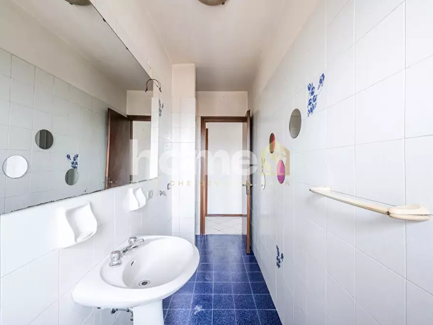 Immagine 22 di Appartamento in vendita  a Montecchio Emilia