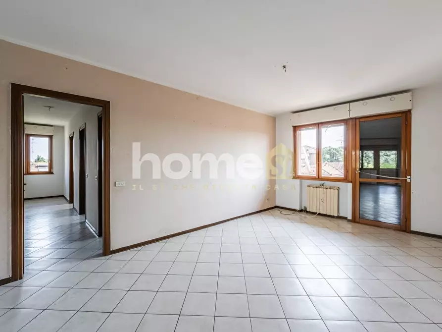 Immagine 1 di Appartamento in vendita  a Montecchio Emilia