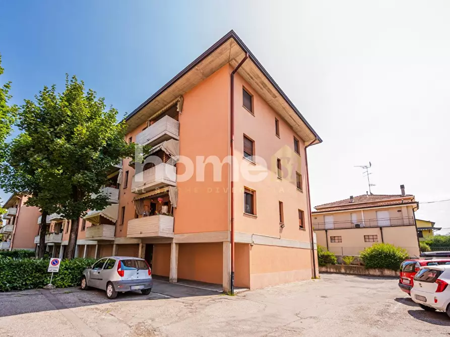 Immagine 37 di Appartamento in vendita  a Montecchio Emilia