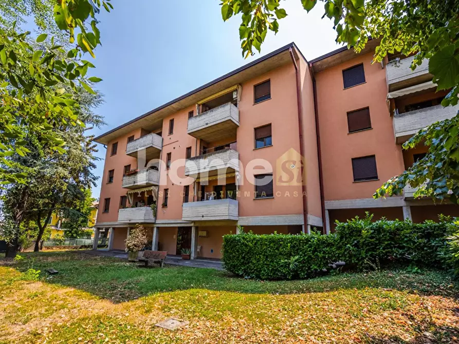 Immagine 39 di Appartamento in vendita  a Montecchio Emilia