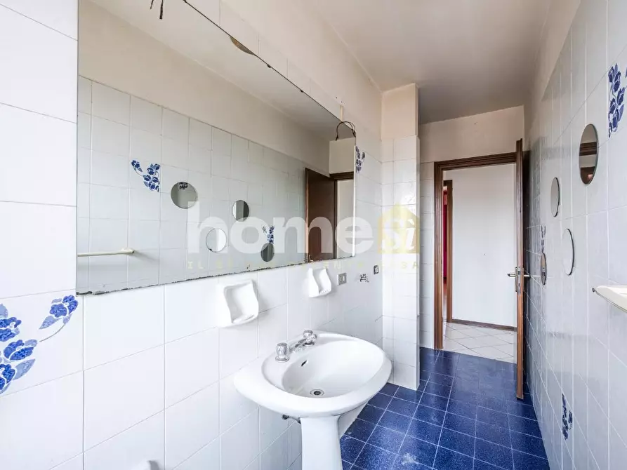 Immagine 23 di Appartamento in vendita  a Montecchio Emilia