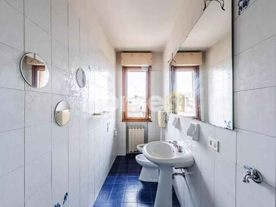 Immagine 24 di Appartamento in vendita  a Montecchio Emilia