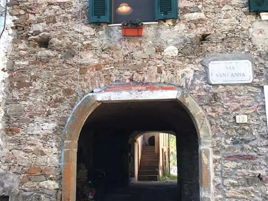 Immagine 5 di Casa bifamiliare in vendita  a Carrara