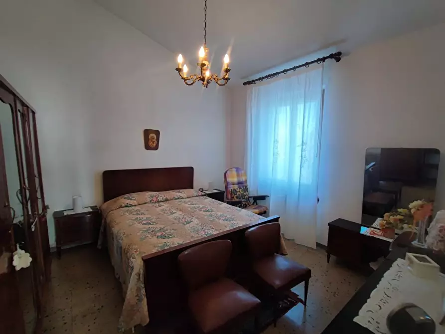 Immagine 4 di Casa colonica in vendita  a Volterra