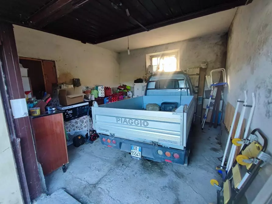 Immagine 30 di Casa colonica in vendita  a Volterra