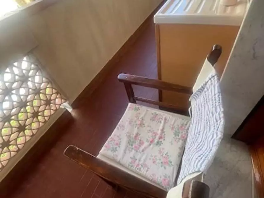 Immagine 15 di Appartamento in vendita  a Carrara