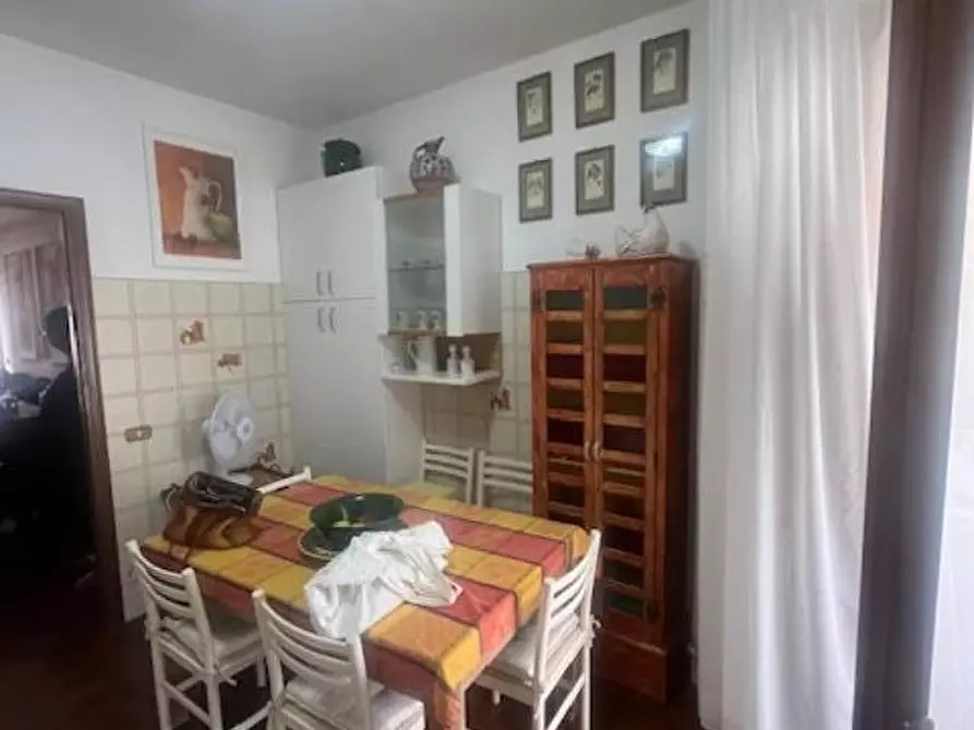 Immagine 5 di Appartamento in vendita  a Carrara