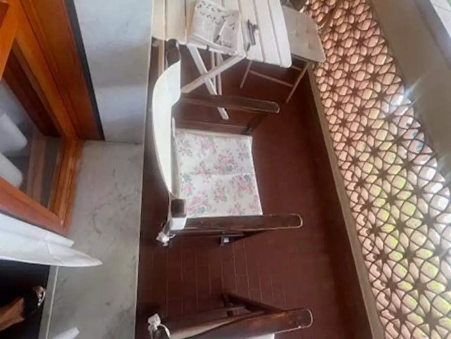 Immagine 14 di Appartamento in vendita  a Carrara