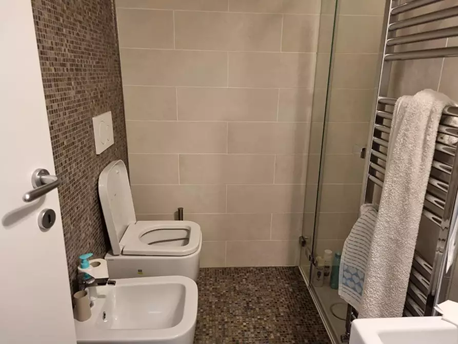 Immagine 8 di Villetta a schiera in vendita  a Massa