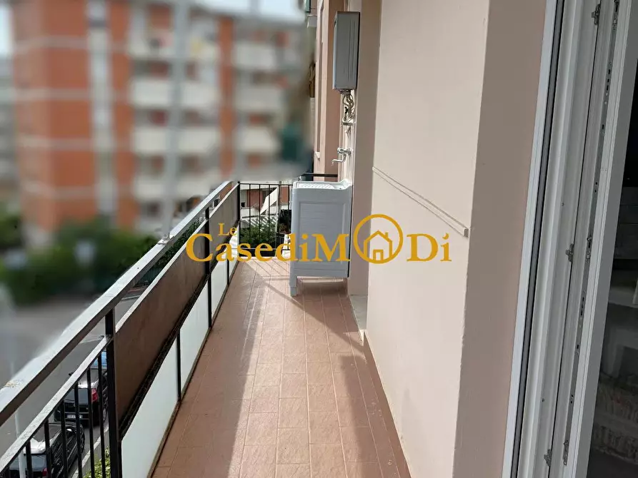 Immagine 28 di Appartamento in vendita  a Livorno