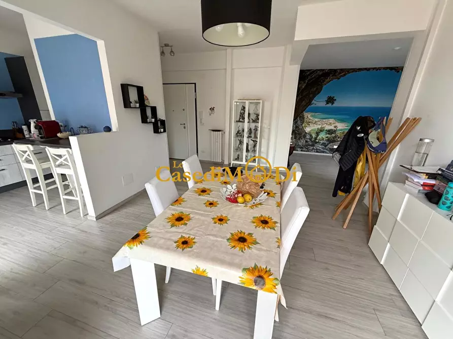 Immagine 8 di Appartamento in vendita  a Livorno