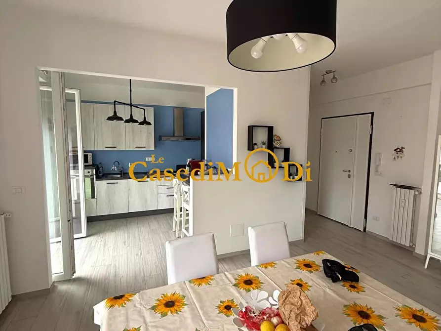 Immagine 2 di Appartamento in vendita  a Livorno