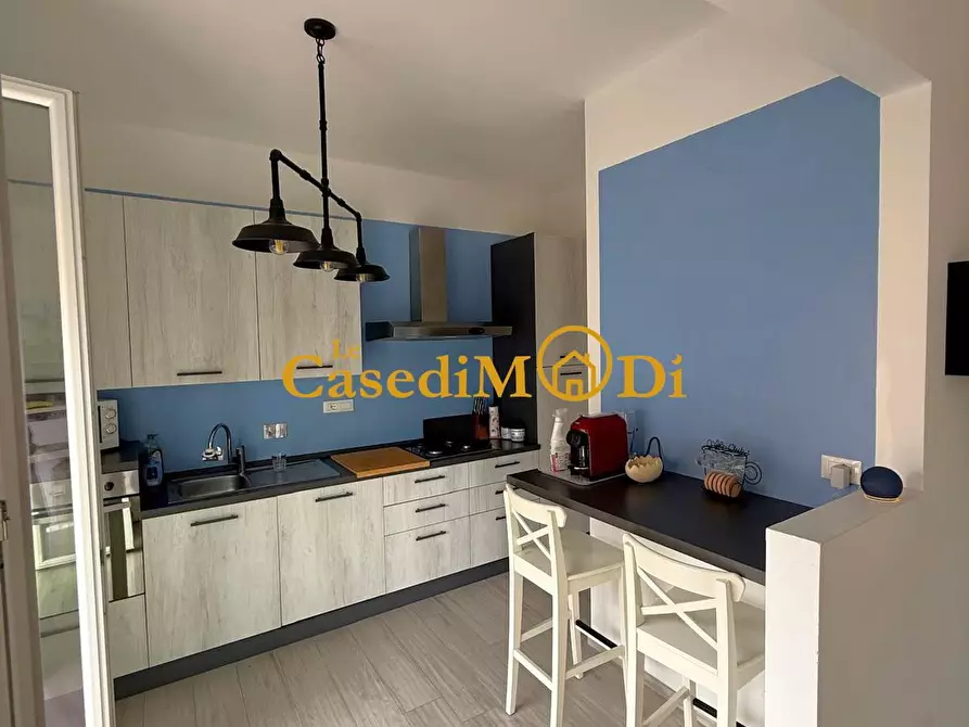 Immagine 17 di Appartamento in vendita  a Livorno