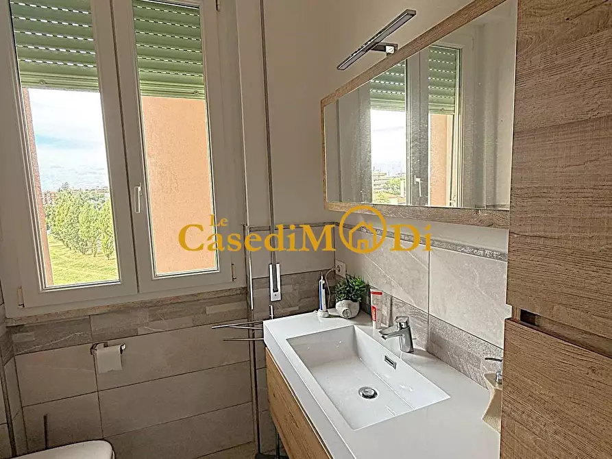 Immagine 25 di Appartamento in vendita  a Livorno