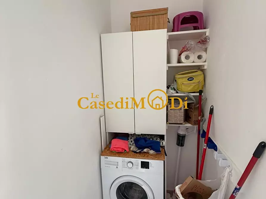 Immagine 35 di Appartamento in vendita  a Livorno