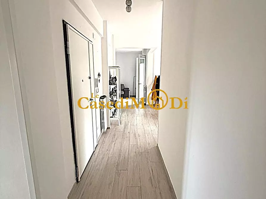 Immagine 32 di Appartamento in vendita  a Livorno