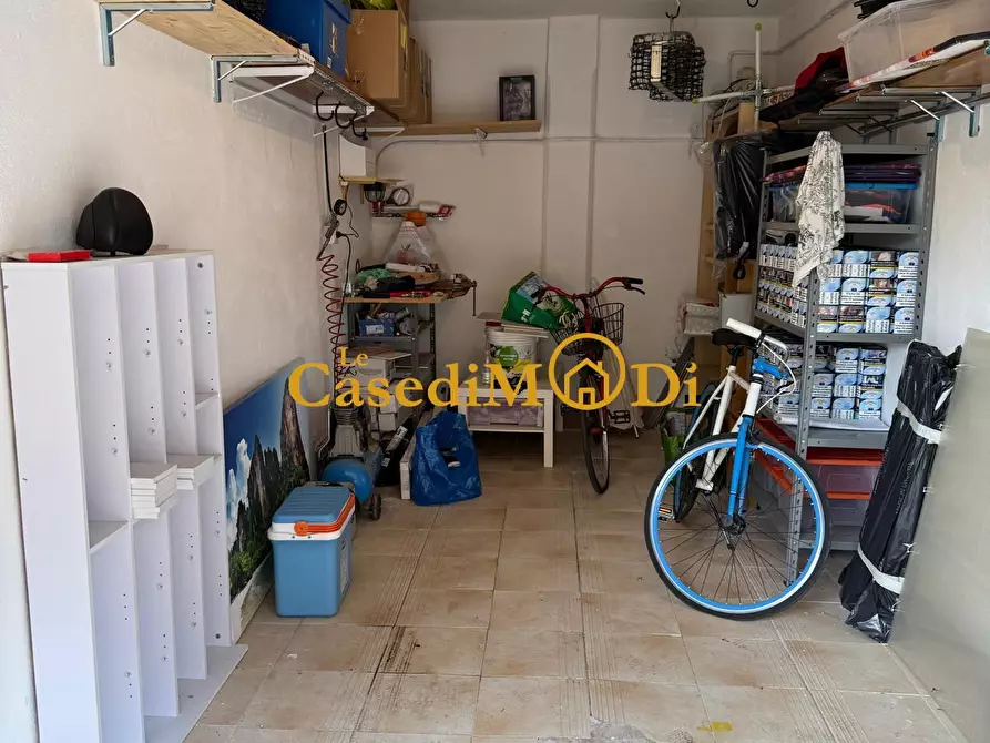 Immagine 36 di Appartamento in vendita  a Livorno