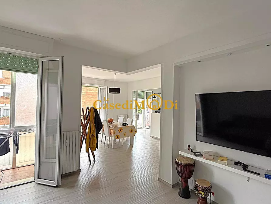 Immagine 3 di Appartamento in vendita  a Livorno