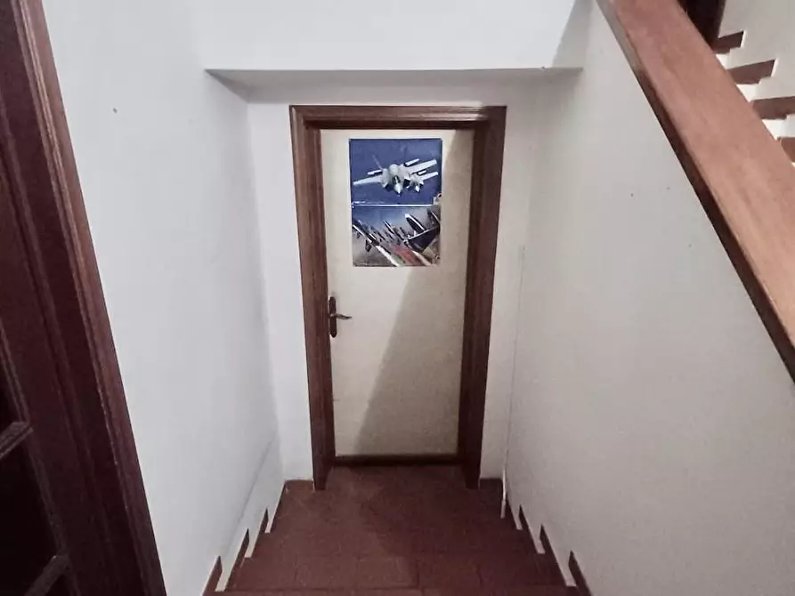 Immagine 9 di Villetta a schiera in vendita  a Calci