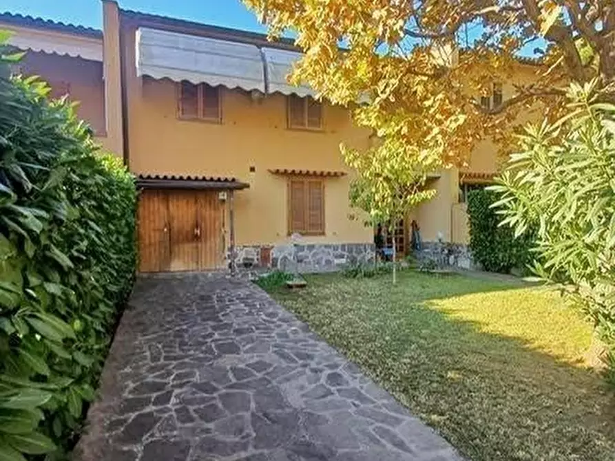 Immagine 5 di Villetta a schiera in vendita  a Calci