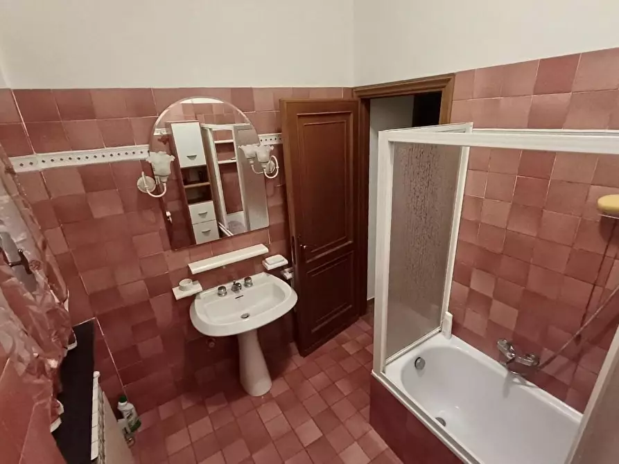 Immagine 14 di Villetta a schiera in vendita  a Calci