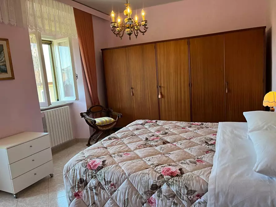 Immagine 21 di Appartamento in affitto  a Villafranca In Lunigiana