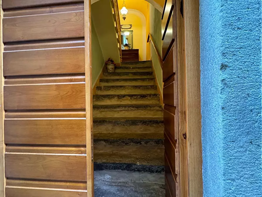 Immagine 6 di Appartamento in affitto  a Villafranca In Lunigiana